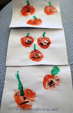 Sponge Painted Pumpkins from Mess for Less at B-InspiredMama.com Sponge Painted Pumpkins from Mess for Less at B-InspiredMama.com