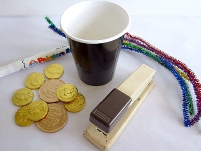Making A Simple St. Patrick's Day Party Game - Pot O' Gold Toss - B-Inspired Mama