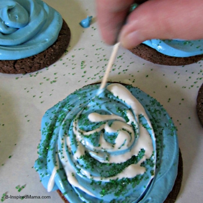 Earth Day Swirl Cookies Easy Enough for Kids at B-InspiredMama.com
