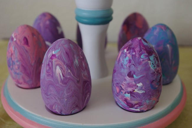 Kid Made Marbled Easter Eggs from Mom's Crafty Space and B-InspiredMama.com