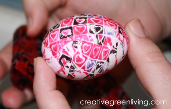 Silk Dyed Eggs for Easter from Creative Green Living and B-InspiredMama.com