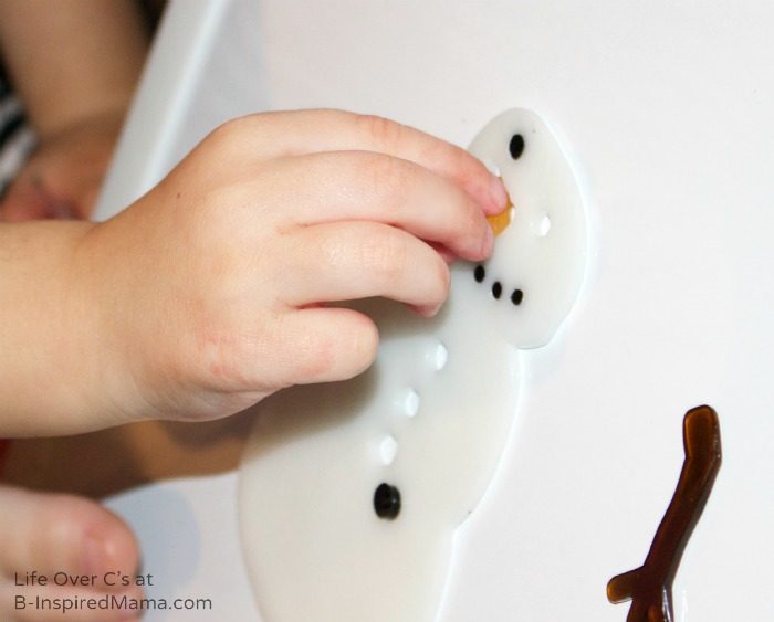 A Super Simple Snowman Winter Fine Motor Activity at B-Inspired Mama