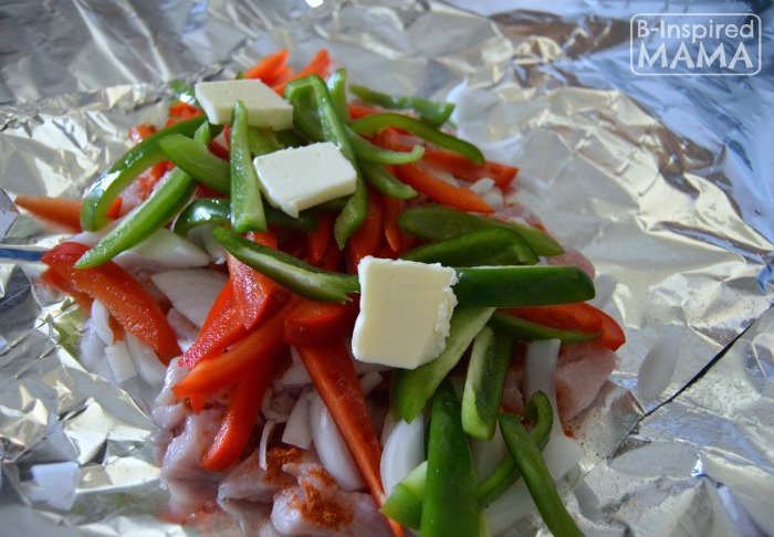 Piling up the Goodies - Simple Turkey Fajitas Foil Packet Recipe at B-Inspired Mama