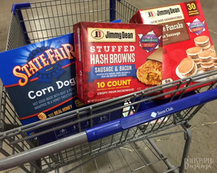 5 Easy Ways to Fight Hunger as a Family - Like Shopping at Sam's Club - at B-Inspired Mama