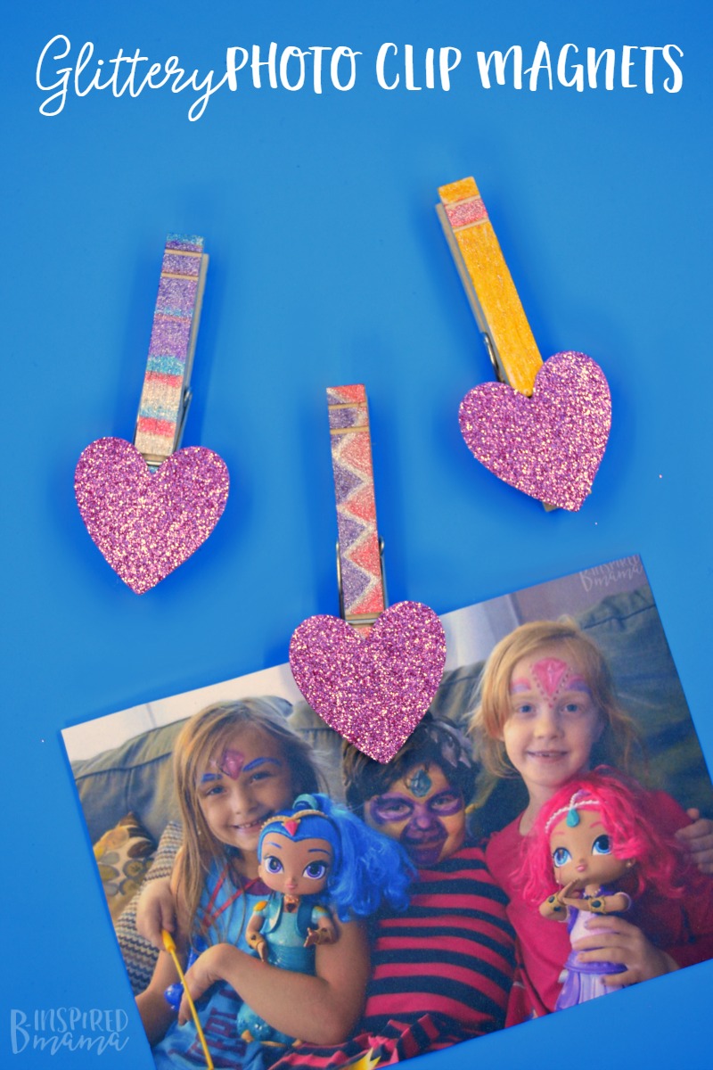 Glittery DIY Magnet Photo Clips - for hanging the kids sparkling selfies - at B-Inspired Mama