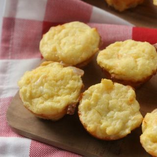 Super Easy Cheesy Potato Bites - a kid-friendly cheesy potatoes recipe - at B-Inspired Mama