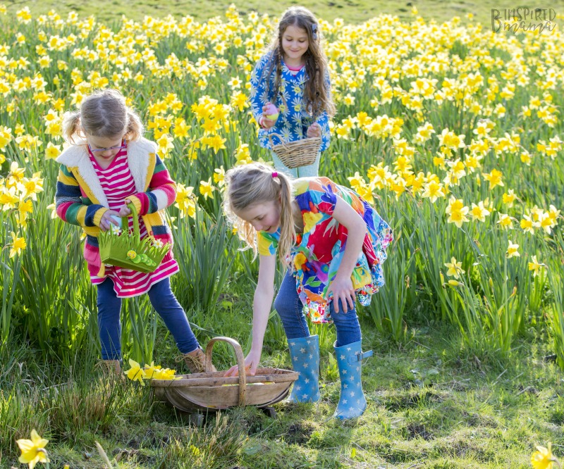 How to Plan an Easter Egg Hunt the kids will remember and rave about - at B-Inspired Mama